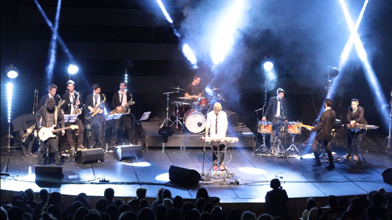 Octafonic cerró la noche en el CCK en el ciclo Rock en asenso.