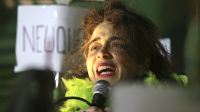 La actriz Erica Rivas habló en en el "Pañuelazo" frente al Congreso.