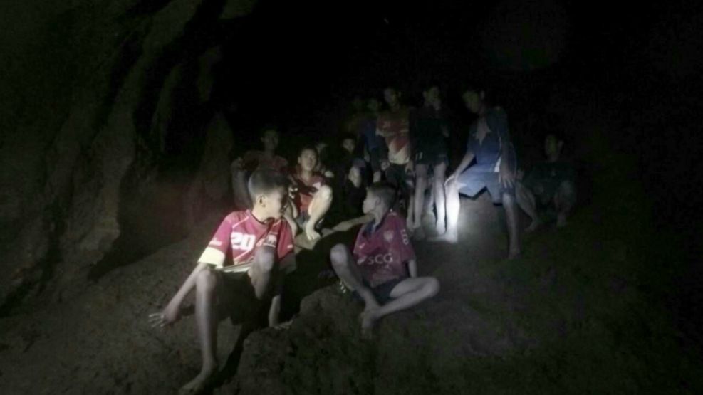niños cueva tailandia 20180704