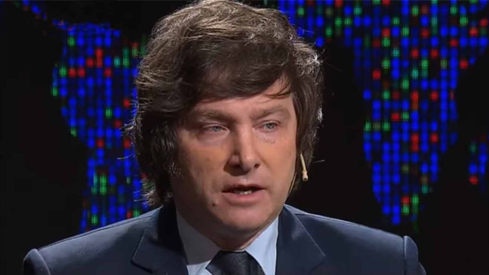 El economista Javier Milei criticó en duros términos al papa Francisco.