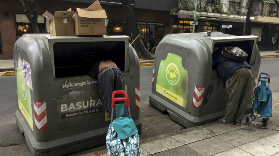Cada año, 16 millones de alimentos en buen estado se tiran a la basura.