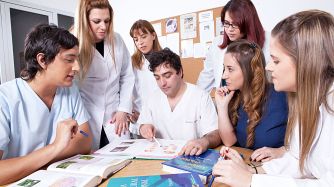 0708_capacitacion_docente_fundacionbarcelo_g.jpg