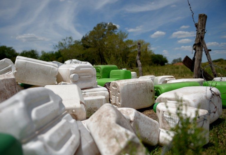 El glifosato usado en el campo argentino es, según la OMS, probablemente cancerígeno, usado para los cultivos con semillas transgénicas.