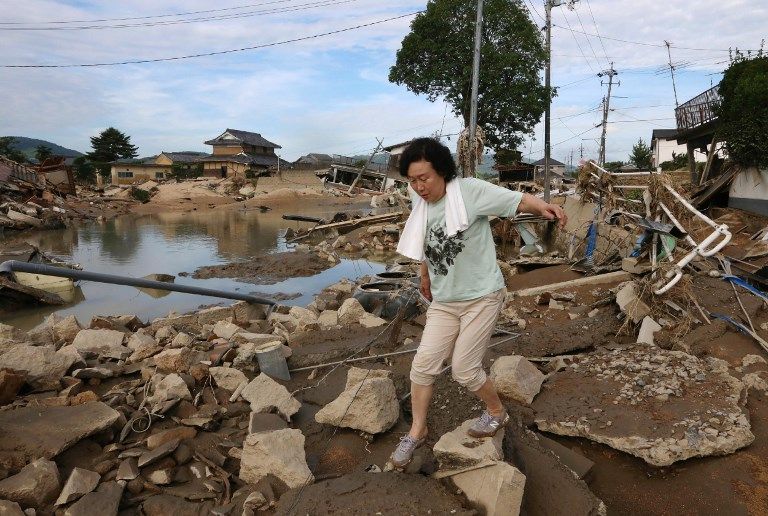 Japón suele verse atravesado por importantes frentes lluviosos y tifones, a veces mortíferos, en verano.