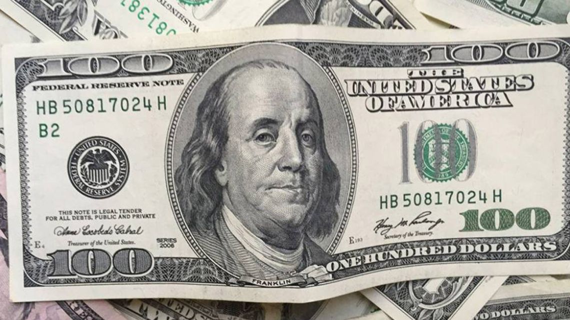 Con una nueva tendencia a la baja, el dólar se vende a 28,22 pesos Perfil