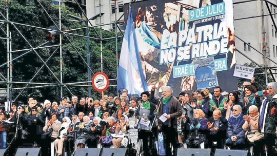 debate. Hoy se traslada el conocimiento de alguien a otros ámbitos.