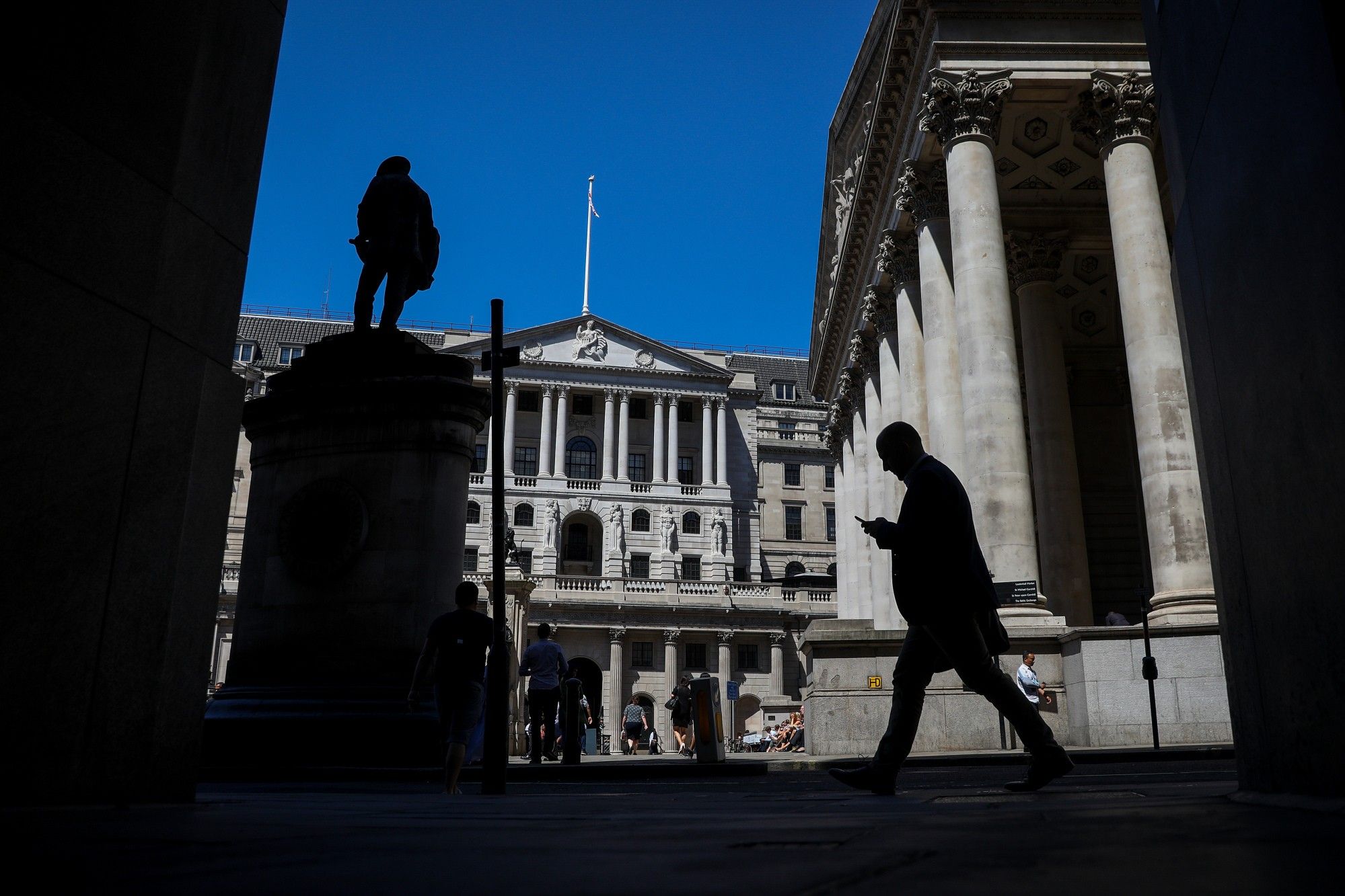 BOE Pushes For EU To Defuse Brexit Threat To Financial Contracts