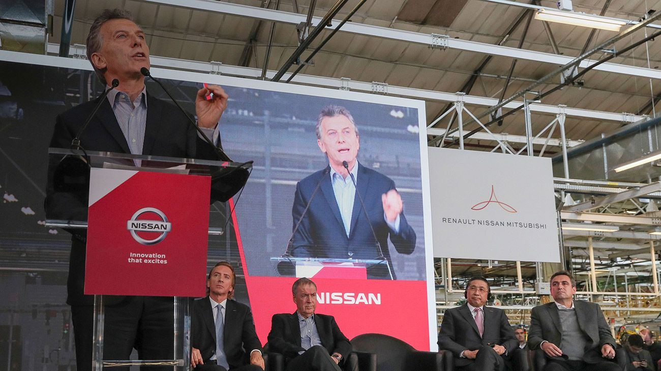  El presidente Mauricio Macri encabezó la presentación de una nueva línea de producción para la fabricación de camionetas que pondrá en marcha la empresa Nissan.