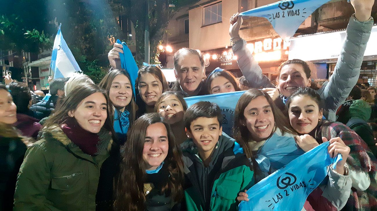 Marcha en Olivos contra el aborto