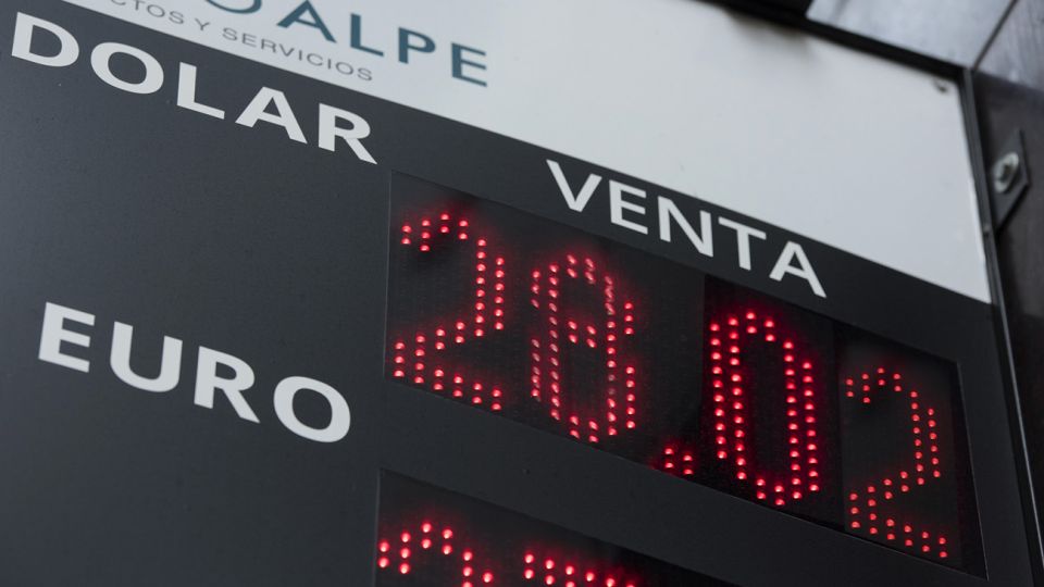 dolar-28-02