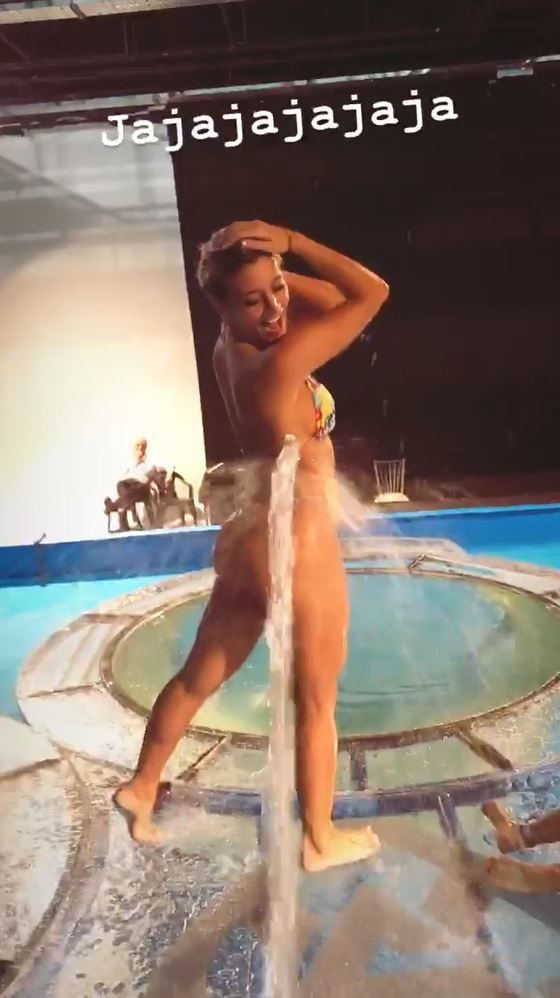 Sol Perez-Aquadance (7)