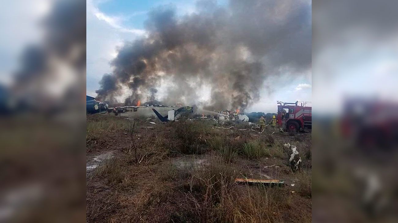 Se estrella un avión de Aeroméxico poco después del despegue del Aeropuerto Internacional Guadalupe Victoria