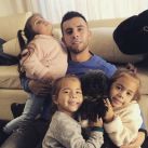 matias-defederico-y-sus-hijas