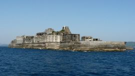 Hashima vista desde el mar_01