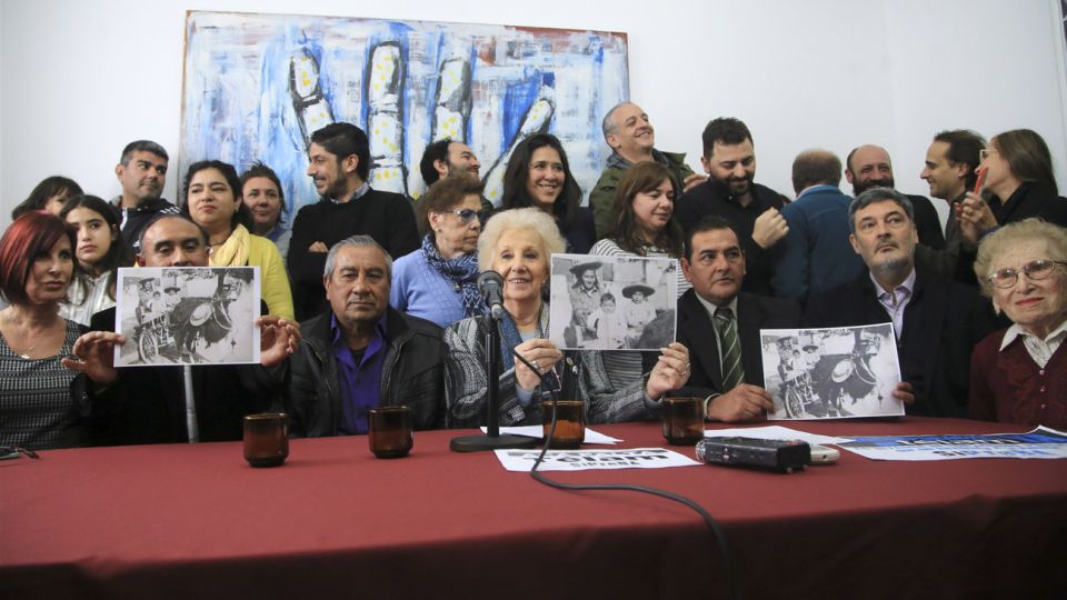 Abuelas-conferencia-nieto-128-03082018