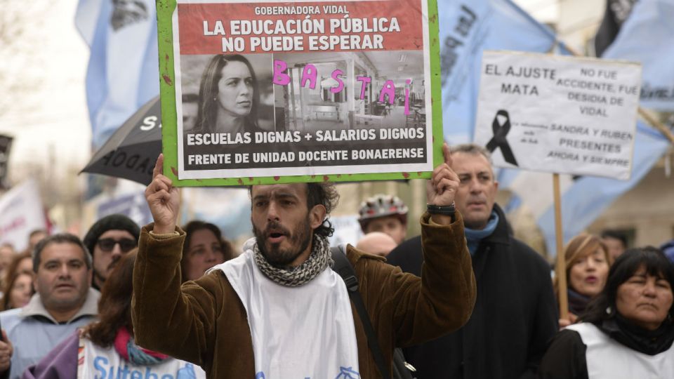 marcha explosion en moreno 08042018