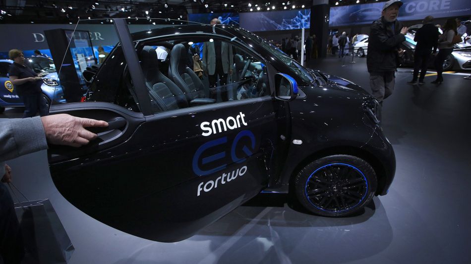 Daimler AG Chief Executive Officer Dieter Zetsche Attends Shareholder Meeting