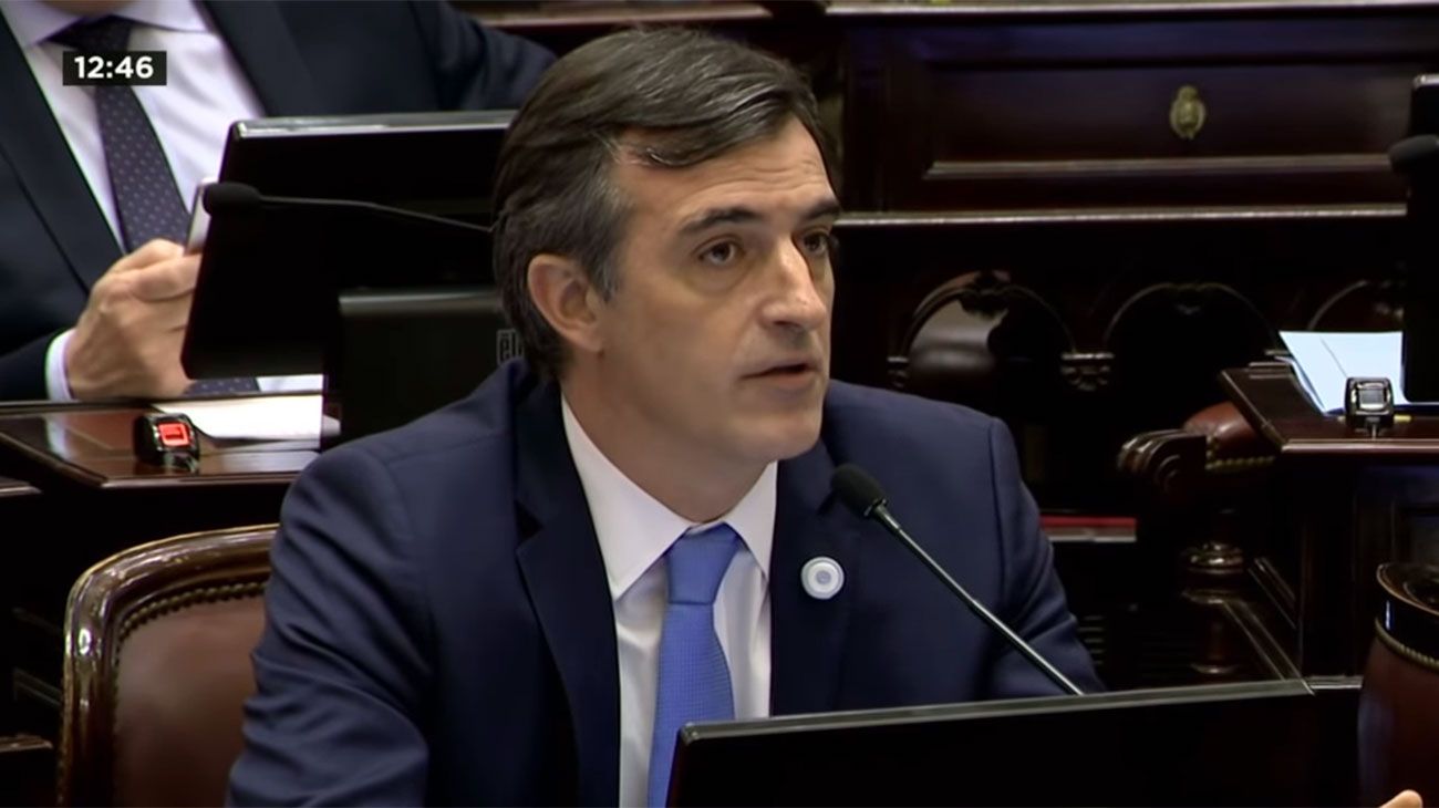 De Izquierda a derecha: Dalmacio Mera, Esteban Bullrich; Cristina del Carmen López Valverde y Rodolfo Urtubey