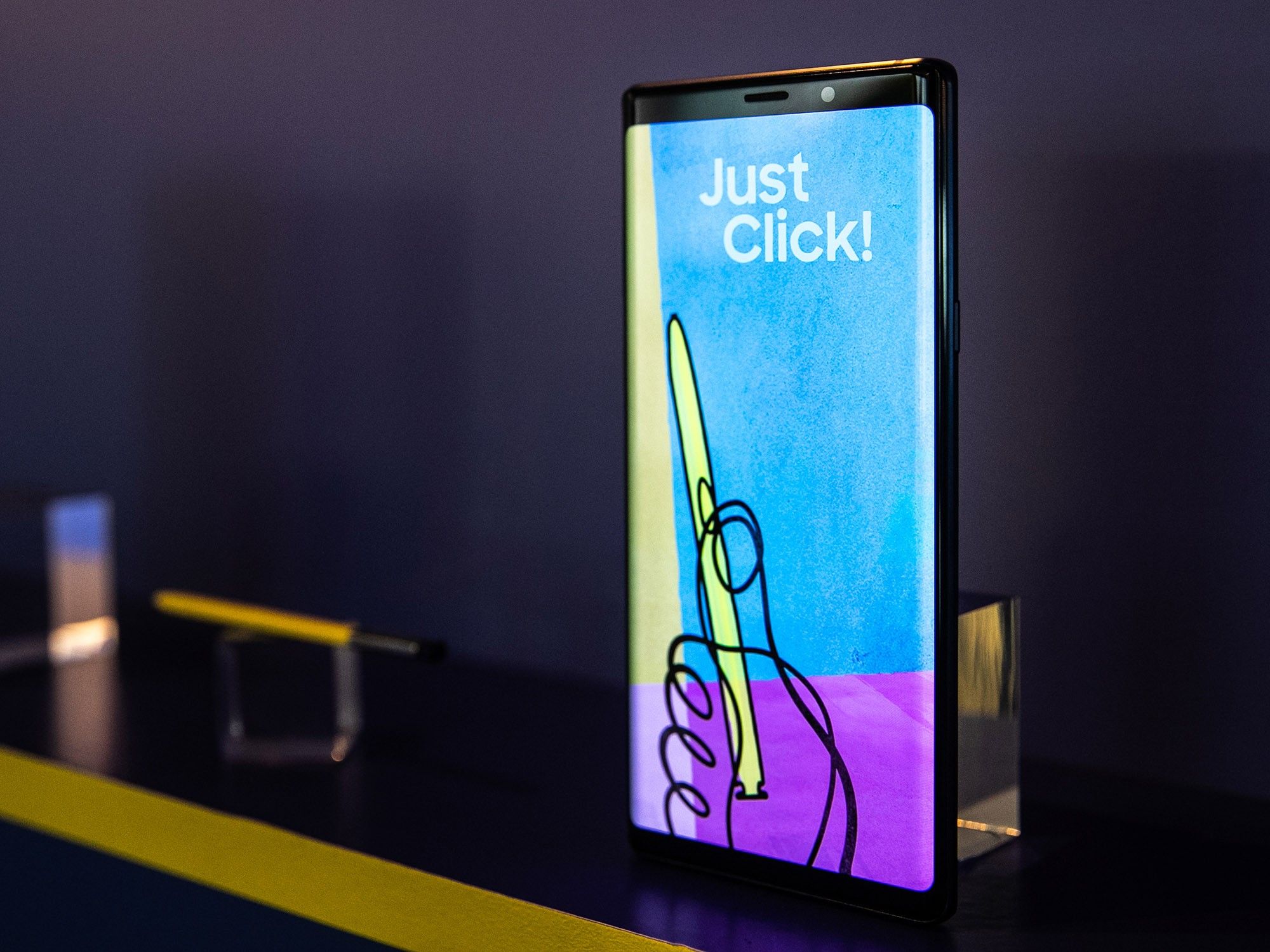 Samsung presentó su nuevo teléfono y es uno de los más caros del mundo