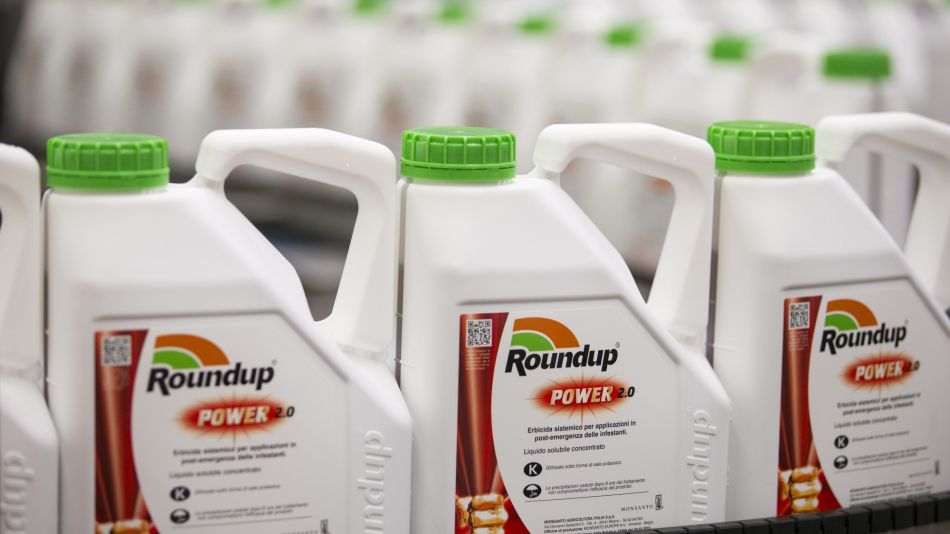 Bayer Drops After Monsanto Loses Verdict in Roundup Cancer Trial