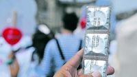 Sanciona a un alumno por repartir preservativos en su escuela