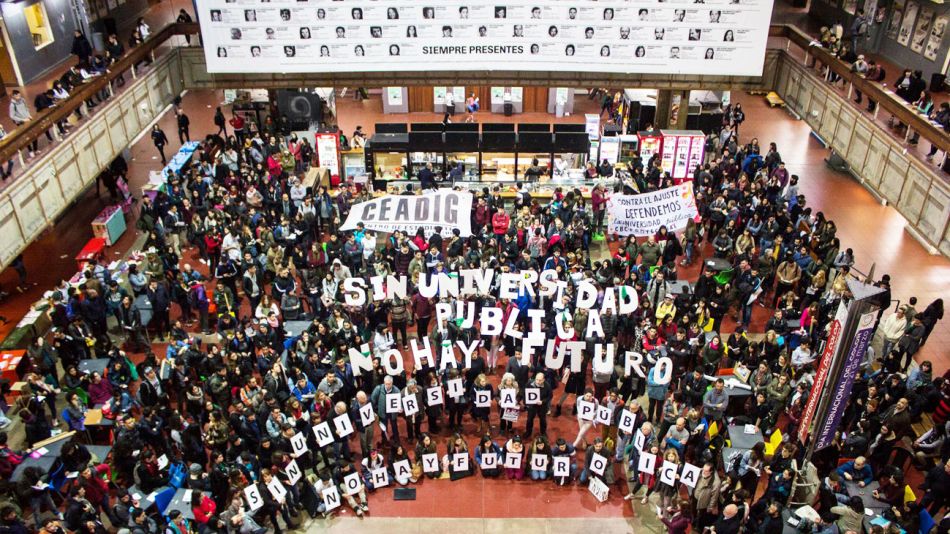 0817_fadu_uba_paro_universidad_cedoc_g.jpg