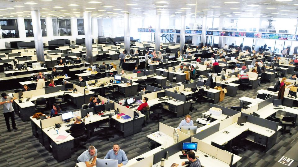 Espacio de formación. Los alumnos tienen la posibilidad de realizar sus prácticas en la redacción integrada más grande de América del Sur.