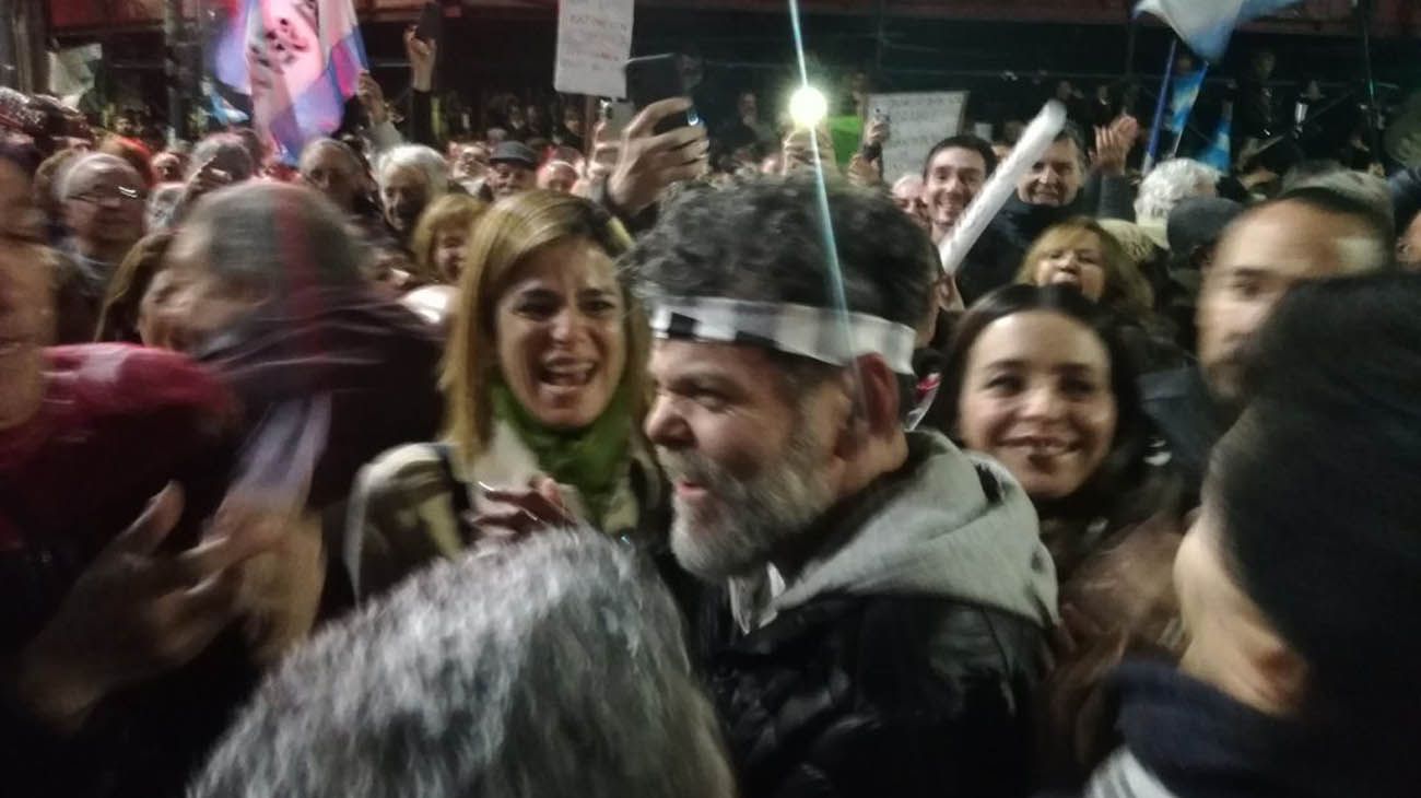 Alfredo Casero en la movilización del 21A frente al Congreso