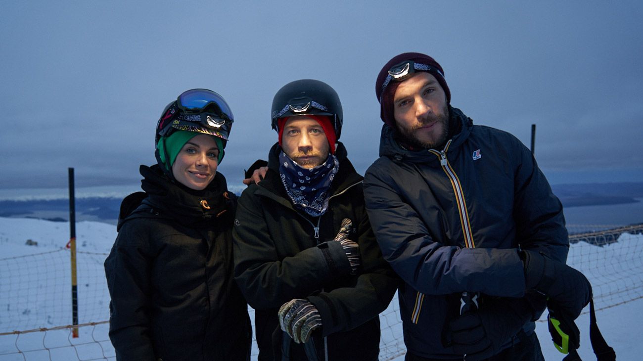 Florencia Ventura, Nico Riera y Michel Noher en el primer #MovistarSkiNight 2018.