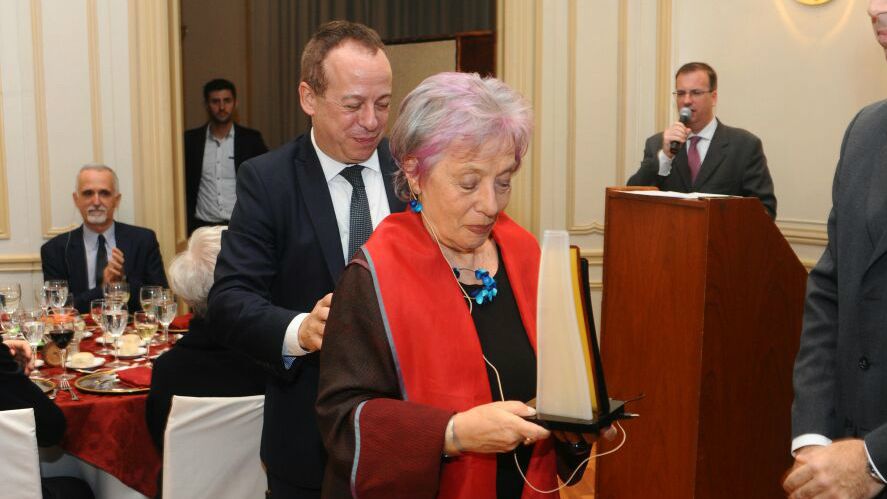 En la tercera edición de los Premios de Honor Adepa fueron galardonadas las periodistas Norma Morandini y Magdalena Ruiz Guiñazú.