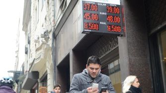 Dólar 08312018
