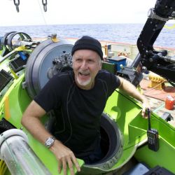 James Cameron regresa a la superficie luego de llegar al fondo de la Fosa de Las Marianas Foto Mark Thiessen National Geographic