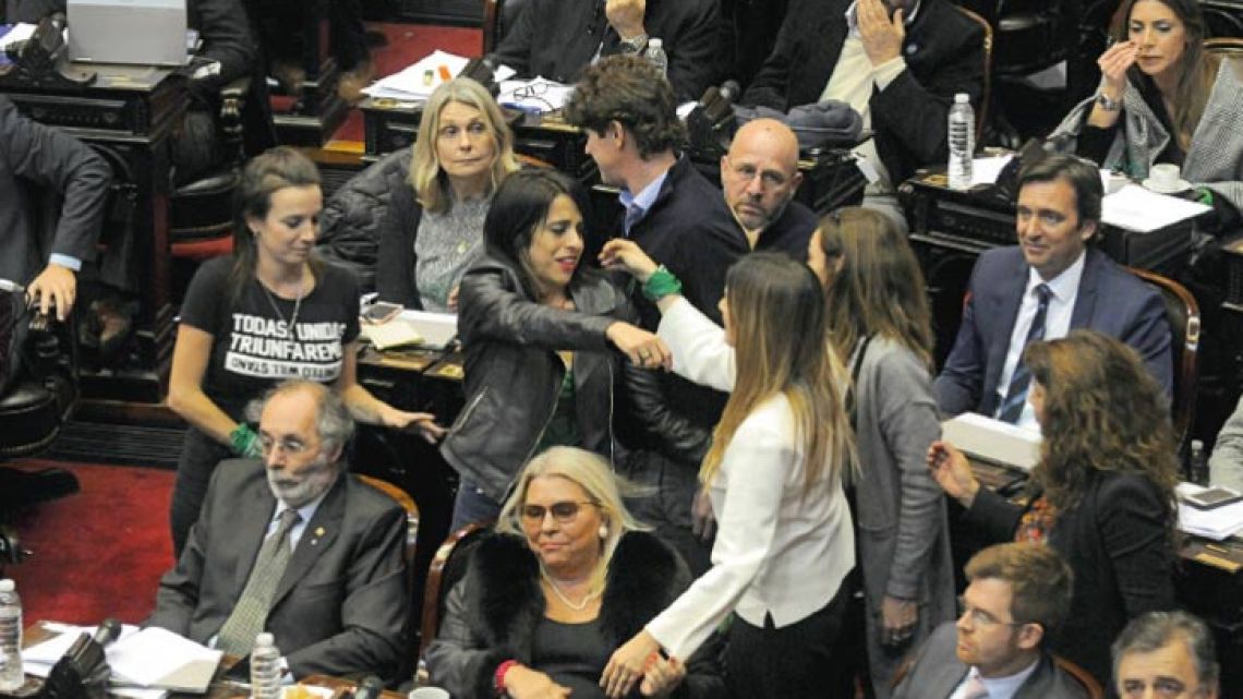 001-donda-congreso