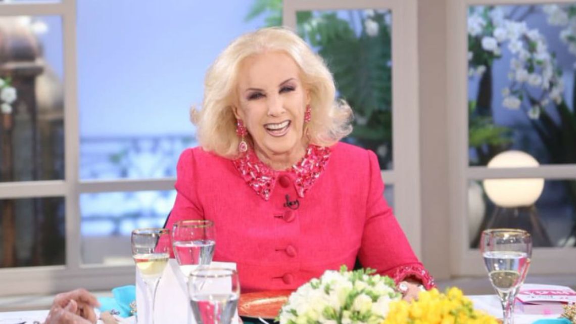 Mirtha Legrand no le cree a Nacho Viale la desmentida de su romance con Tini Stoessel