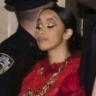 Cardi B_golpe