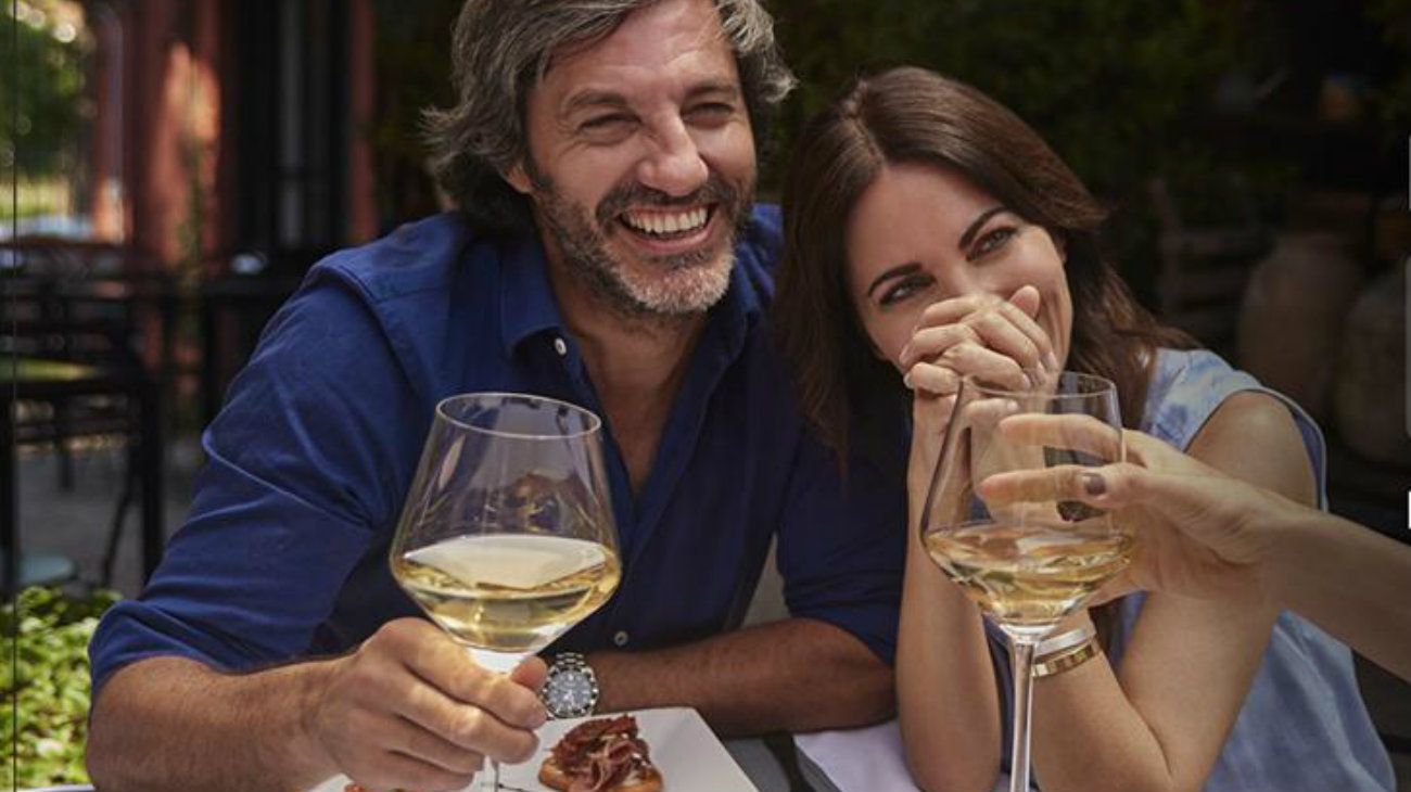 Perfil te propone desconectarte de las redes sociales durante la cena