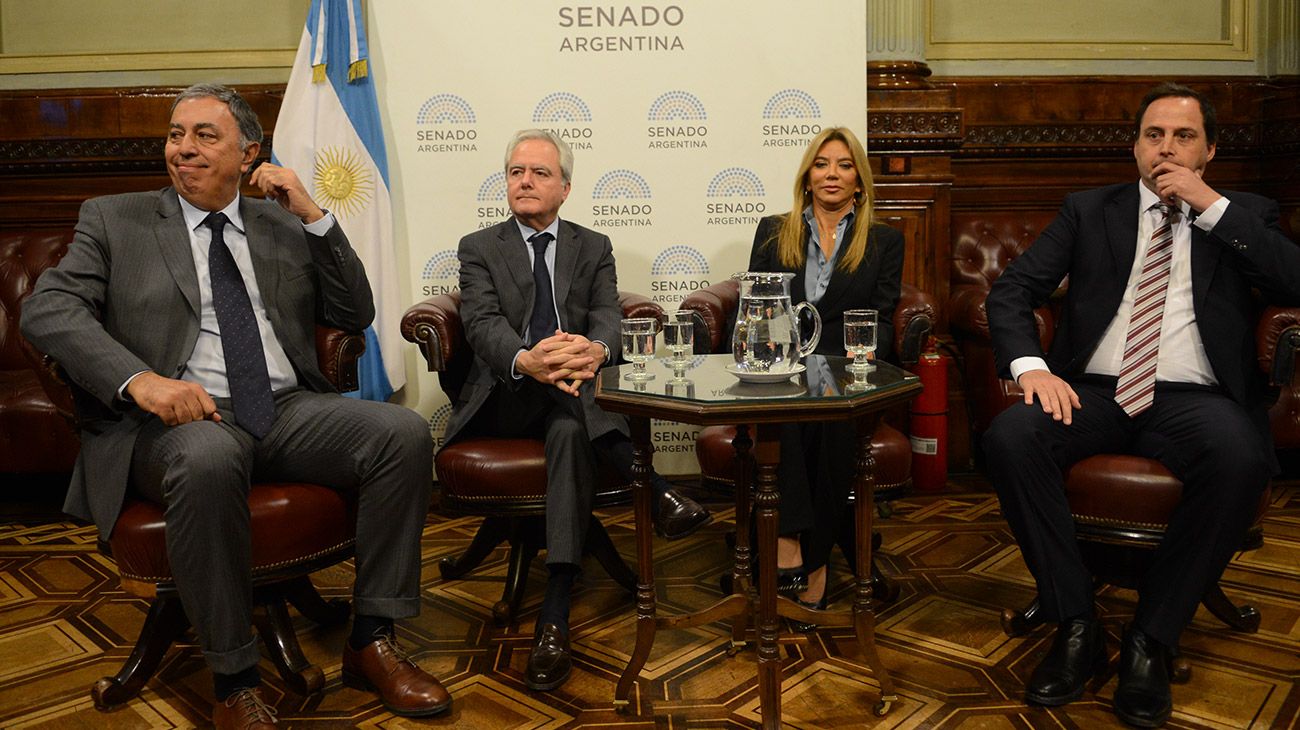 Distinción a la Fundación Educando en el Congreso Nacional