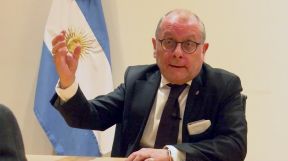 Faurie, canciller. Entrevistado por Perfil.