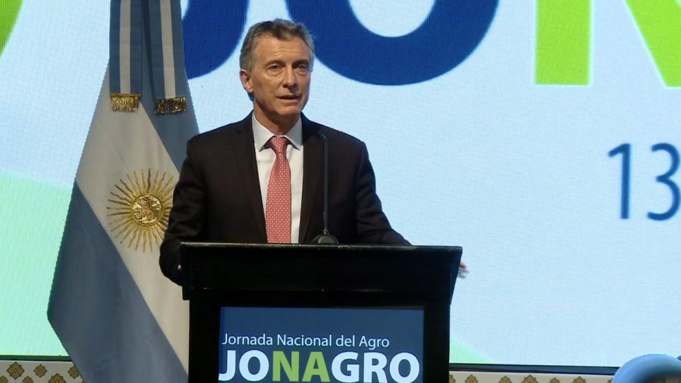 Macri habla en la jornada del AGRO 09132018