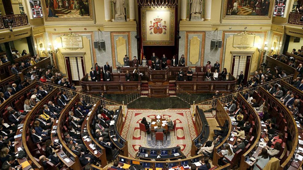 parlamento-espanol-09132018