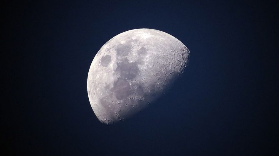 la luna 09142018
