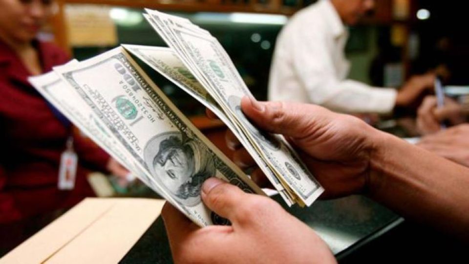 REFORMAS. Para los impulsores de la dolarización, adoptar ese sistema implicaría reformar previamente el sistema bancario.