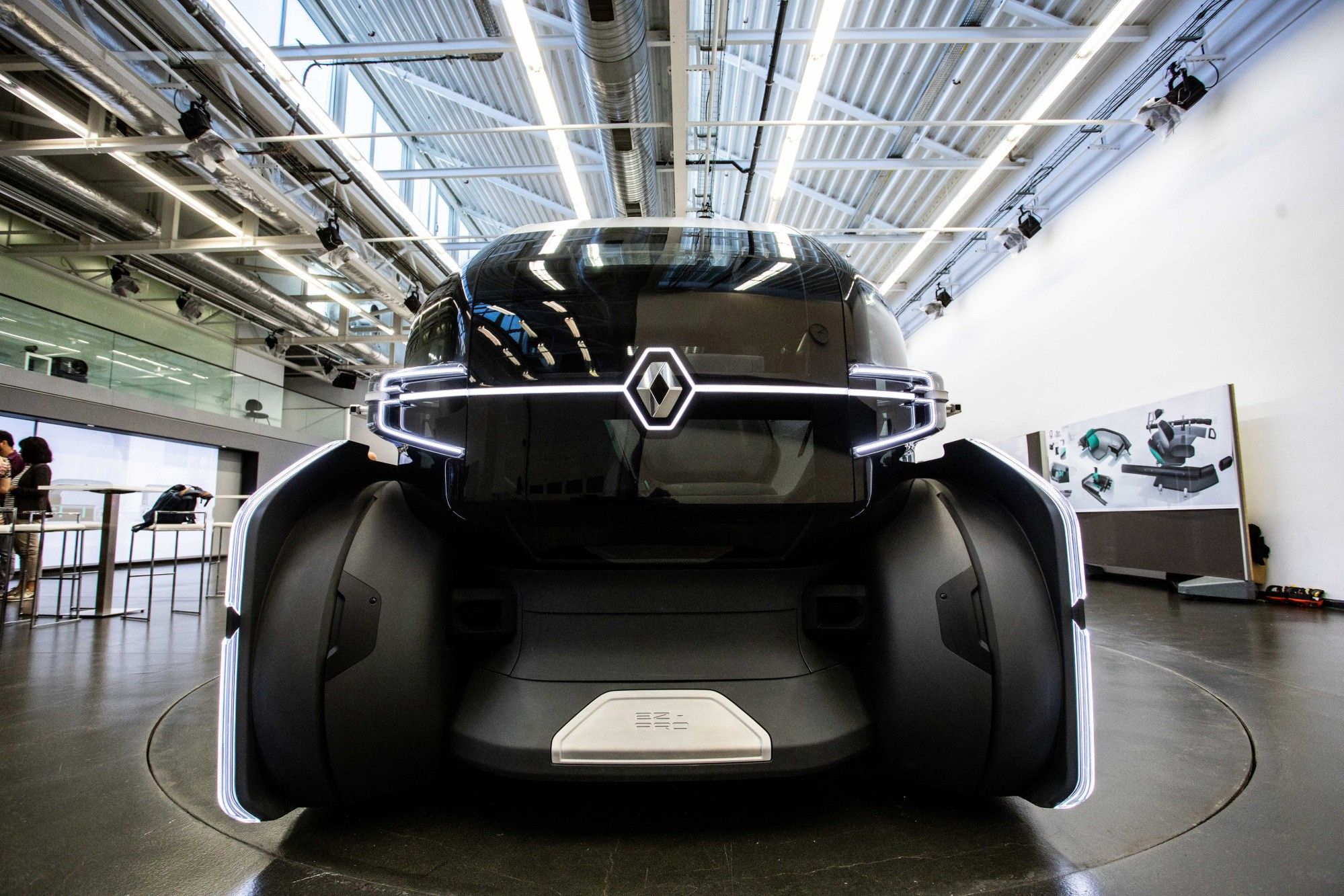 This is The Scariest Driverless Car You've Ever Seen