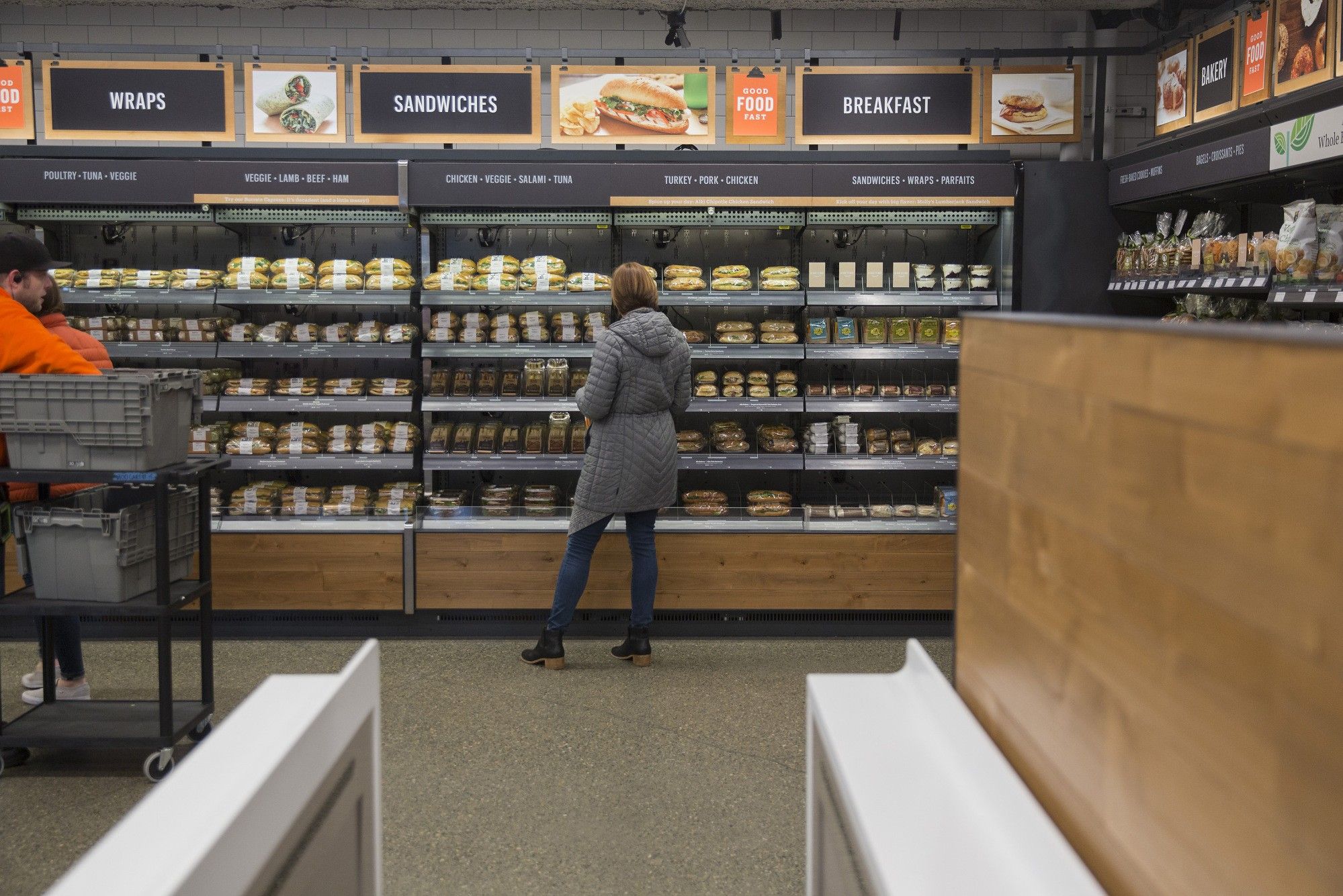 Inside The New Amazon Go Cashierless Convenience Store