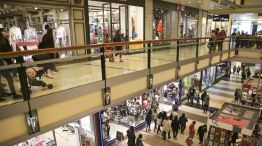 cae-consumo-supermercados-shopping-24-08-2018