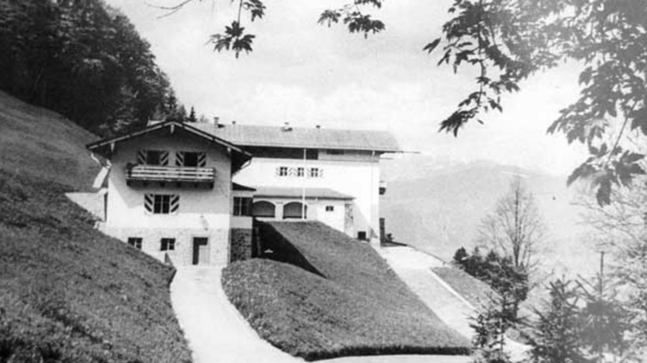 Las ruinas de la antigua casa del dictador llevan abandonadas desde 1952, algo que aprovechó la extrema derecha para convertirlo en un santuario nazi.