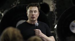 SpaceX CEO Elon Musk Announces Details Of Commercial Space Program