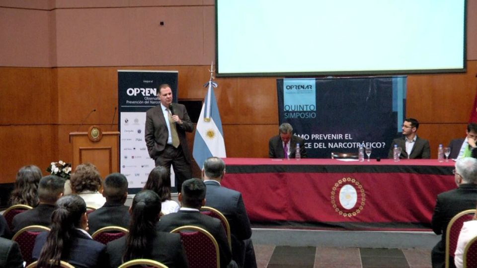 Bernardo Gómez del Campo, Maestro en Ciencias Penales y Criminalística, combatió al narcotráfico en México.