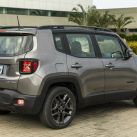 7-jeep-renegade-limited