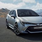 toyota-corolla-hybrid-touring-sports